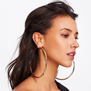 The bigger the hoop the bigger the H**.. girl Get your giant gold hoops